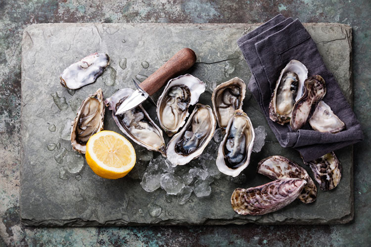 Carlingford Oyster Recipe for Raw Oysters on the Half Shell